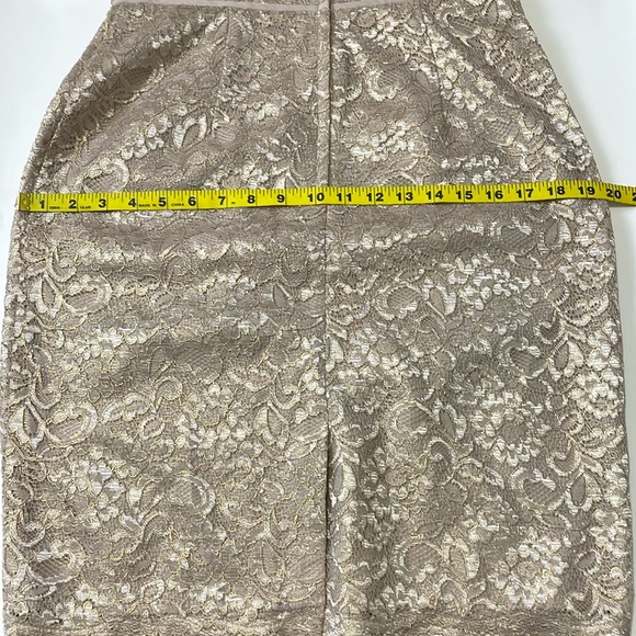 David's Bridal Short Tank Lace Dress Sz 8 Gold Cream V-Neckline Pleated Wedding - Picture 16 of 16